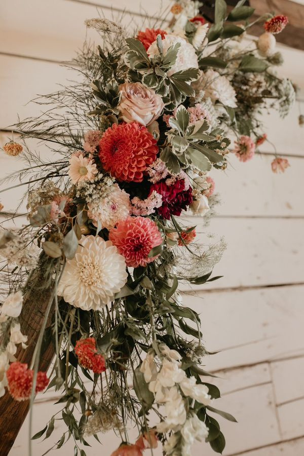 Sandy Salmon Example of a flower arrangement Wedding Flower Arrangement in Sooke